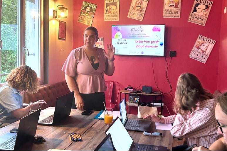 Gaya anime l’atelier « Crée ton post pour demain » avec des entrepreneuses